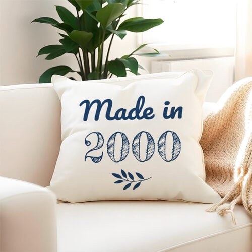 Coussin blanc - Année de naissance – Image 2