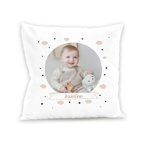 Coussin blanc - Photo enfant