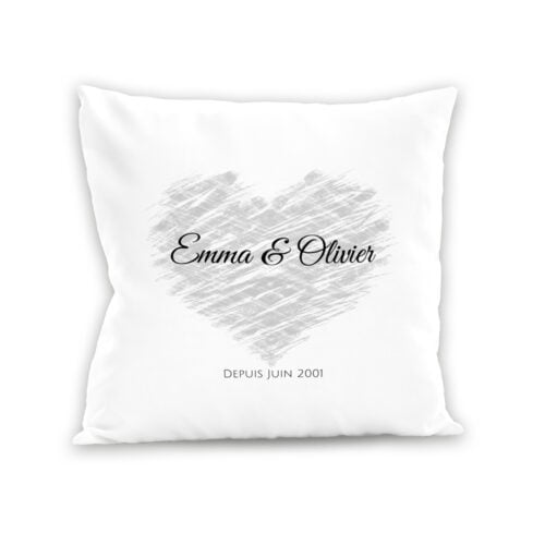 Coussin blanc - Coeur avec prénoms