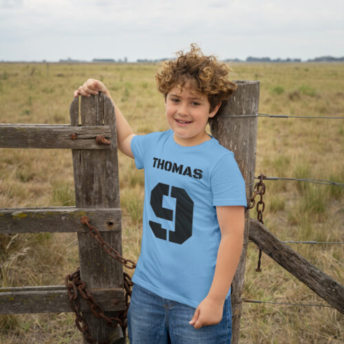 T-shirt Enfant bleu clair - Prénom et Numéro – Image 2