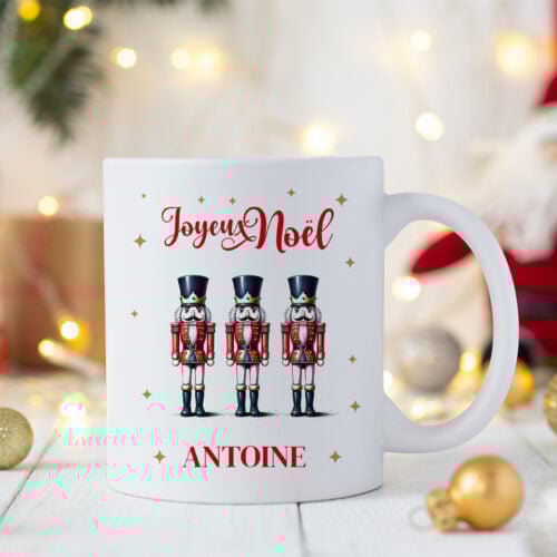 Mug blanc personnalisé - Joyeux Noël avec casse-noisette – Image 2