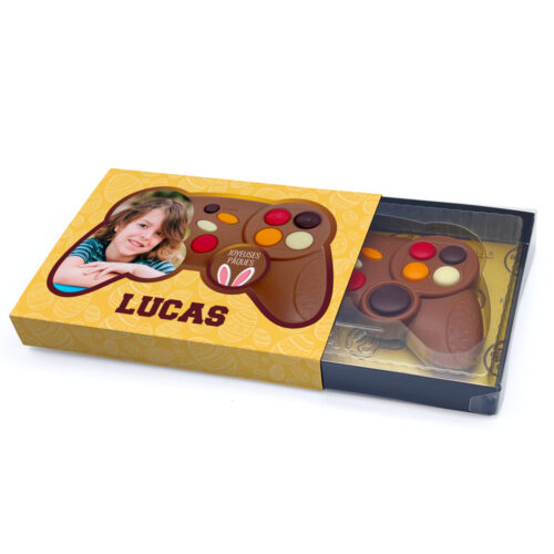 Manette de jeu en chocolat au lait - Oeufs de Pâques avec photo