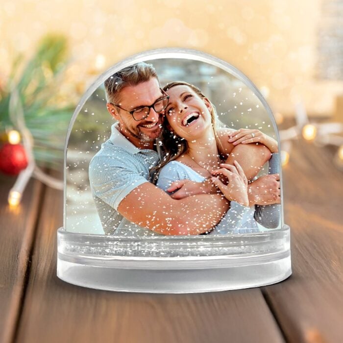 Alternative view of Boule à neige personnalisable 2 faces - Avec 2 photos