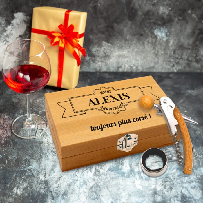 Alternative view of Coffret sommelier - Joyeux anniversaire avec prénom