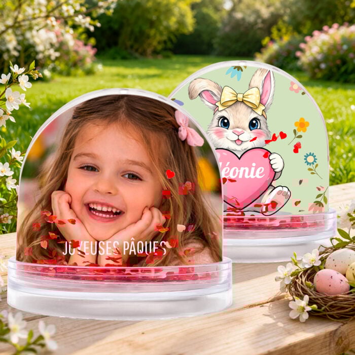 Alternative view of Boule à neige coeurs personnalisable 2 faces - Lapin de Pâques avec prénom et photo