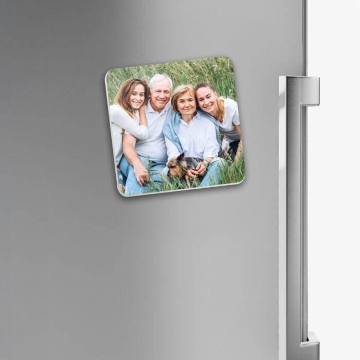 Alternative view of Magnet carré - Photo