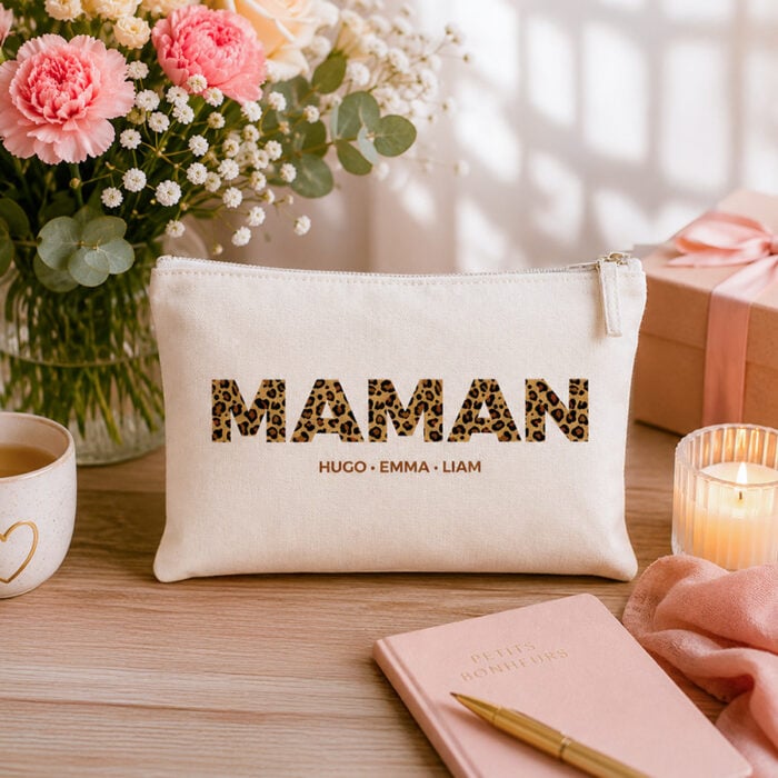 Alternative view of Grande pochette personnalisée - Maman <br> <strong>28 x 20 cm</strong>