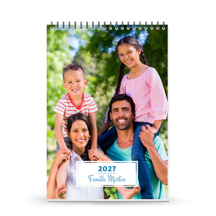 Le Calendrier mural format A4 - Calendrier Famille 13 pages avec reliure