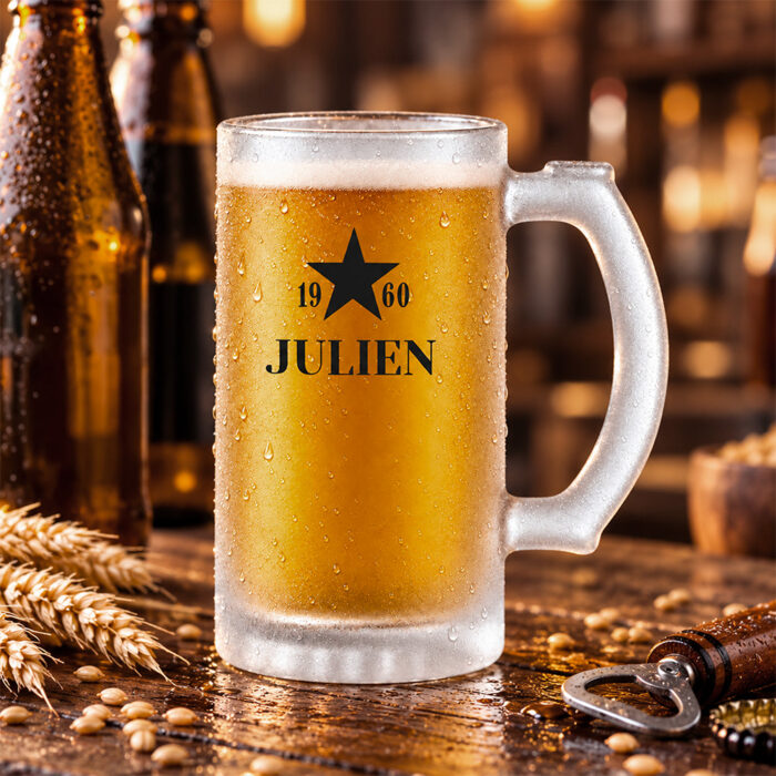 Alternative view of Chope à bière givrée - Prénom et année de naissance