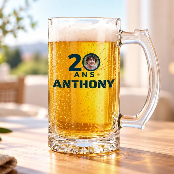 Alternative view of Chope à bière transparente - Age avec photo