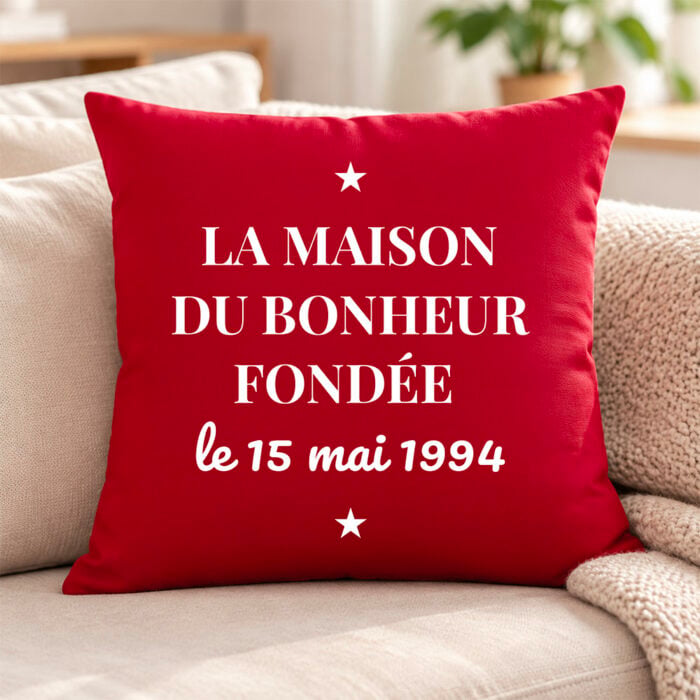 Alternative view of Coussin rouge - Fondation maison du bonheur
